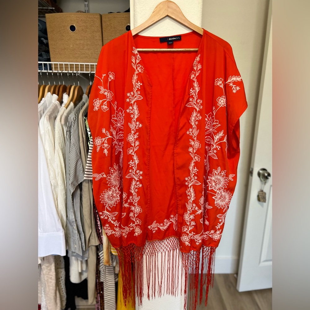 DENIM 24/7 Fringe Embroidered Kimono